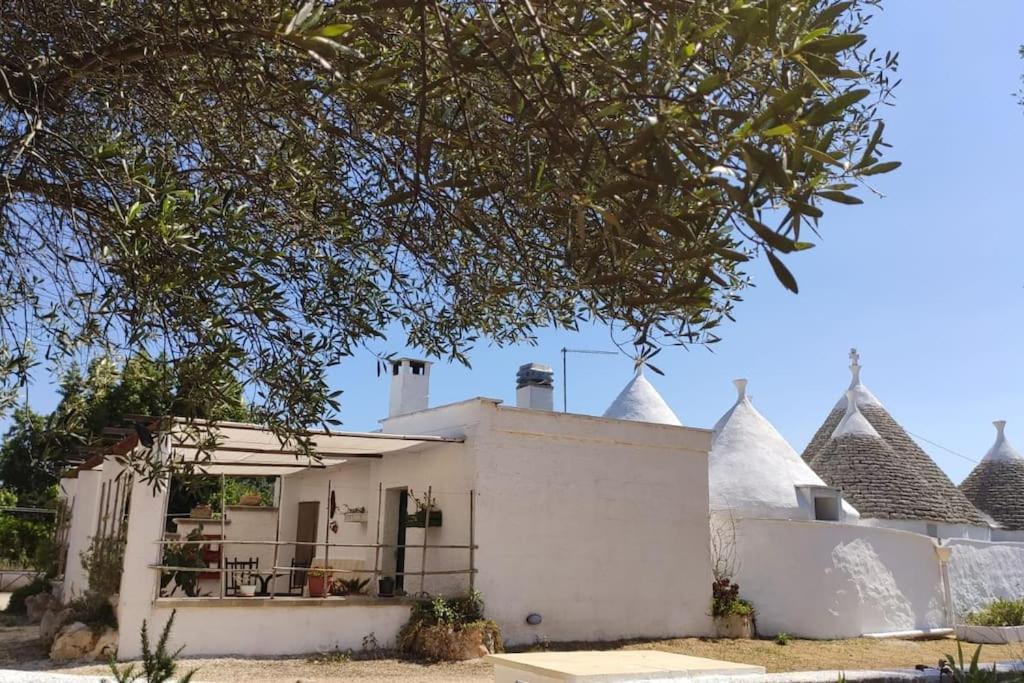 I Trulli D'A Ross Villa Kellie Messapica Kültér fotó